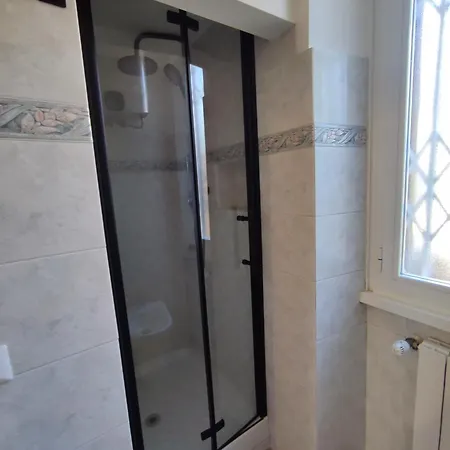 Apartment Agli Acquedotti, Con Giardino Privato *